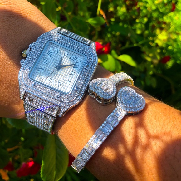 Icy Watch and Heart Bangle duo! - Picture 1 of 2